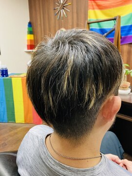 シアター(THEATRE) 2ブロック。