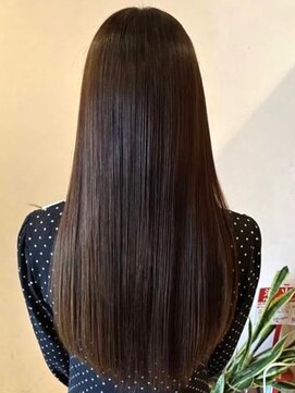 ヘアメイク ウエニ 上本町(HAIR MAKE UE2) 自然なストレートに仕上がる『シルク縮毛矯正』