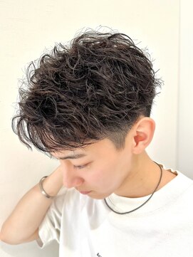 ビューネオ(VIEW NEO) ツイストスパイラル/メンズカット/メンズパーマ/谷町四丁目