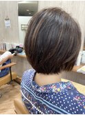 首元にしっかり沿うショートボブ！
