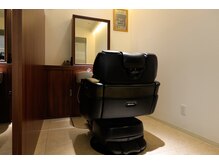 トラッドバーバースタイル 中野店(TRAD BARBER STYLE)の雰囲気（施術面）