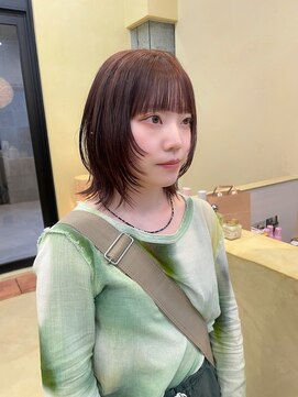 スニュウ(snuw) 【snuw mina】レイヤーカット/透明感カラー/伏見