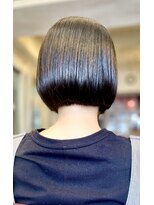 サーティエイト(38) ツヤめくうなじ美人ショートボブ
