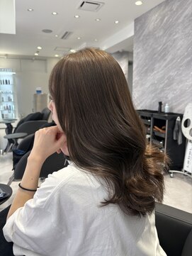 アルドーレフィエロ シンサイバシ(Ardore fiero shinsaibashi) ブリーチなしダブルカラーで作るオリーブベージュ♪