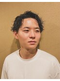 ツイストスパイラルセンターパートパーマショート