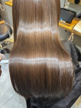 ジーナ 渋谷駅前(Zina) 艶髪縮毛矯正