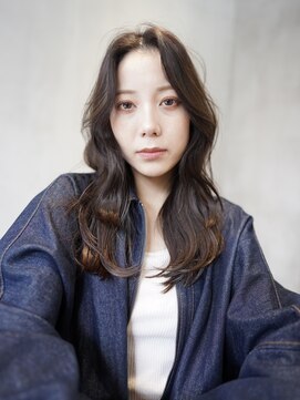 ニコ トウキョウ 渋谷(nico TOKYO) ロングレイヤーカット顔周りレイヤーウルフハッシュカット韓国