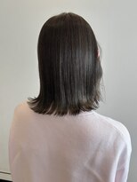 チーモ ハッピー ヘア メイク(CheeMo happy hair make)&nbsp;ナチュラルな艶と透明感が魅力のアッシュオリーブカラー