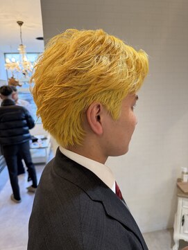 アンド(&) イエローカラー