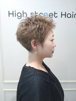 ハイストリートヘア(High street Hair)&nbsp;50代のショートスタイル好きアクティブショートスタイル