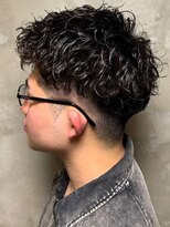 ディスイズバーバーサード(THIS IS BARBER 3rd)&nbsp;アップバング フェード メンズショート スキンフェード 刈り上げ