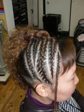 美容室 ハナ華(HANA) 花びらとコーンロゥ