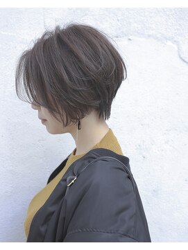 ヘアーメイクオズ(hair make O/S) 抜け感くびれショート