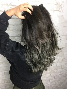 プライズ 所沢プロぺ通り店(prize) マットグレージュグラデーション