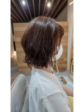 キレイコムデュース(Deuce) 切りっぱなしボブ