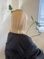 ジジ 宇都宮(Gigi)&nbsp;切りっぱなしバブ/外ハネボブ/ペールベージュ/宇都宮