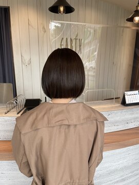 アース 三田南ウッディタウン店(HAIR&MAKE EARTH) 20代30代40代前下がりストレート大人ボブリップライン