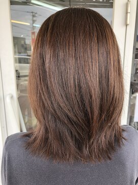 ショコラ(CHOCOLAT) 外はねカット