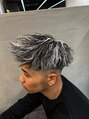 ダズルヘアラッシュ(DAZZLE hair RUSH)&nbsp;ホワイトメッシュ・ツイストパーマ・スキンフェード・ショート