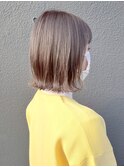 ミルクティーグレージュ外ハネボブ
