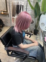 ノエ 心斎橋(Noe)&nbsp;ホワイトピンク♪ウルフカット♪