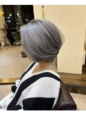 シャドウルーツ　ショートボブ