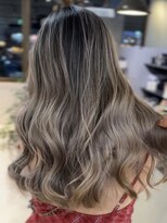 メリー オオサカ(Merly Osaka) バレイヤージュ