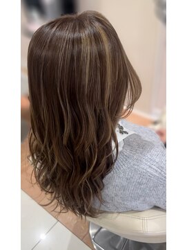 アッシュ 二俣川南口店(Ash) 《大人の透明感》コントラストハイライト×柔らかレイヤー