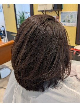 スリービープラス(3beplus) ダメージ撃退!インティウムプレミアムトリートメントカラー☆彡