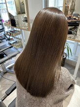 【NATSUMI】ダメージレスカラー/ブリーチ/インナー/ヘッドスパ/髪質改善/戸塚