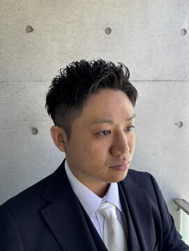 ウエストサイドカットクラブ(West Side Cut Club) アップバングフェードショート