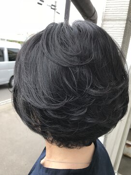 ヘアー バイ ミーズ(hair by Mii’s) ふんわりナチュラルカール