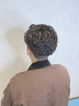 ロンド ストラーダ 心斎橋(Lond strada) 【津賀涼】お客様photo☆大人無造作リバースパーマ☆