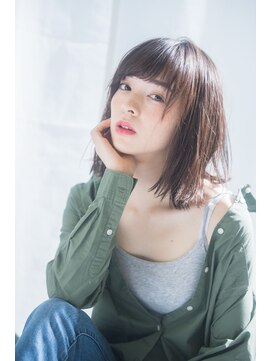 ヴァンクシー バイ ルナ(VANKCY by Luna) アッシュブラウン 伸ばしかけ 20代 30代 簡単 外ハネボブ 楽