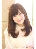 内巻きのナチュラルヘア
