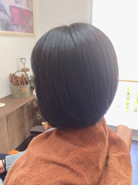 メイメーア(Ma Mere) ボブスタイル