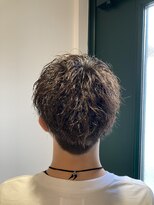 キー(KEY) ゆるスパイラルパーマスタイル