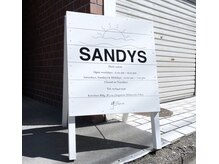 サンディーズ(SANDYS)の雰囲気（sign）
