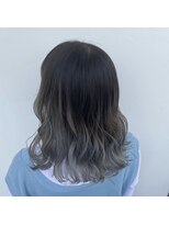 サロンドミルク 溝の口店(salon de MiLK) シルバーグレーのグラデーションカラー♪