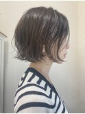 大人の切りっぱなしボブ