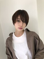 ヘッズ 市川(HEADS ex) 外ハネボブ　セクションカラー　ペールベージュ モテ髪カタログ