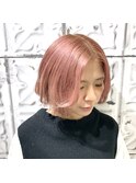 [prankster]ピンクのセンターパート レイヤーボブ