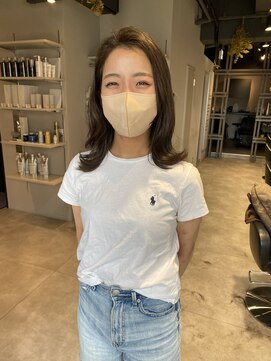 ディーエックス スリー(Dxxxx III) 外ハネミディ　ゲストスナップ