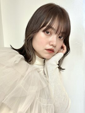 ローネス(LONESS) くびれレイヤー/ミディアムレイヤー/レイヤーカット