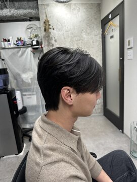 ヨペ(yeope) 【ナチュラルな毛流れ】ニュアンスパーマ/カット