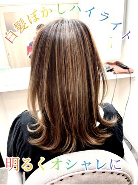 クラヴィア エクラート 梅田店(CLAVIA.ECLART) 白髪ぼかしハイライト