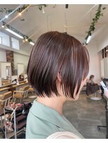 リノ 金山(Rino)&nbsp;デザインカラー/レイヤーカット/ウェットヘア/オリーブベージュ