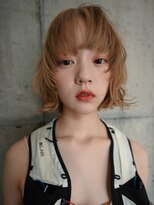 カルテ(QUARTE)&nbsp;ショートボブ/レイヤーボブ ハイトーンローライト