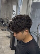オーバル ジングウマエ(OVARL jingumae)&nbsp;フェザーパーマ毛流れセンターパート