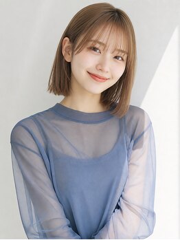 CLALA JAPAN 八尾店　髪質改善/レイヤーカット/縮毛矯正【9/16 NEW OPEN（予定）】の写真/くせ毛・広がりに悩む30代からの大人女性へ！極上の艶と手触りを叶える実力派ストレートをご提供◎